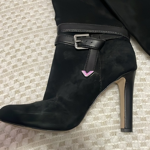 Antonio Melani Suede Heeled Boots - Picture 2 of 12